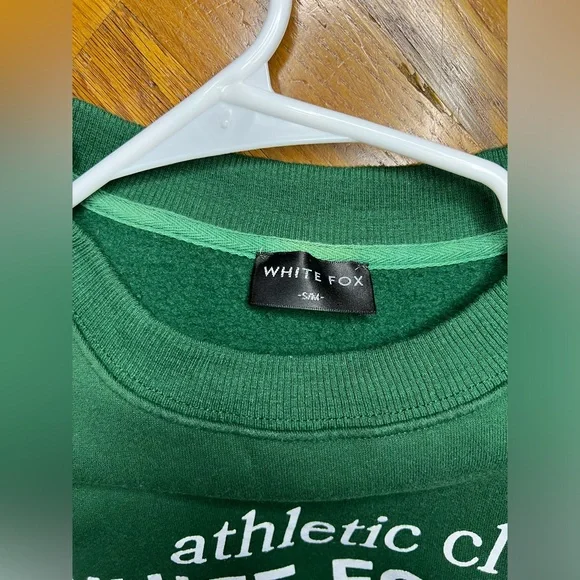 White Fox Crew Neck Sweatshirt - Picture 3 of 4